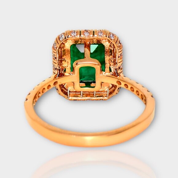 Rose Gold Emerald Ring - Picture 6 of 8